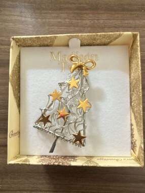 Madison Tyler Christmas Tree Brooch Pin Gold and Silver Tone with Star Accents